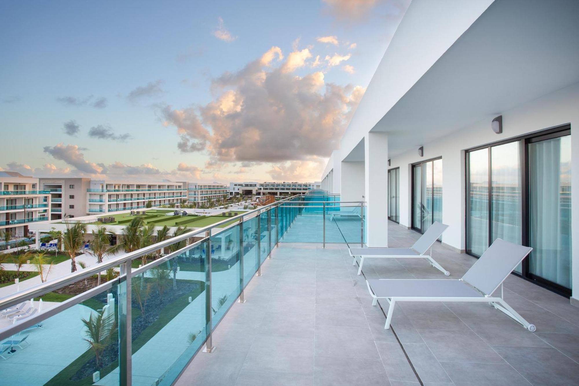 Resort Serenade Beach&spa