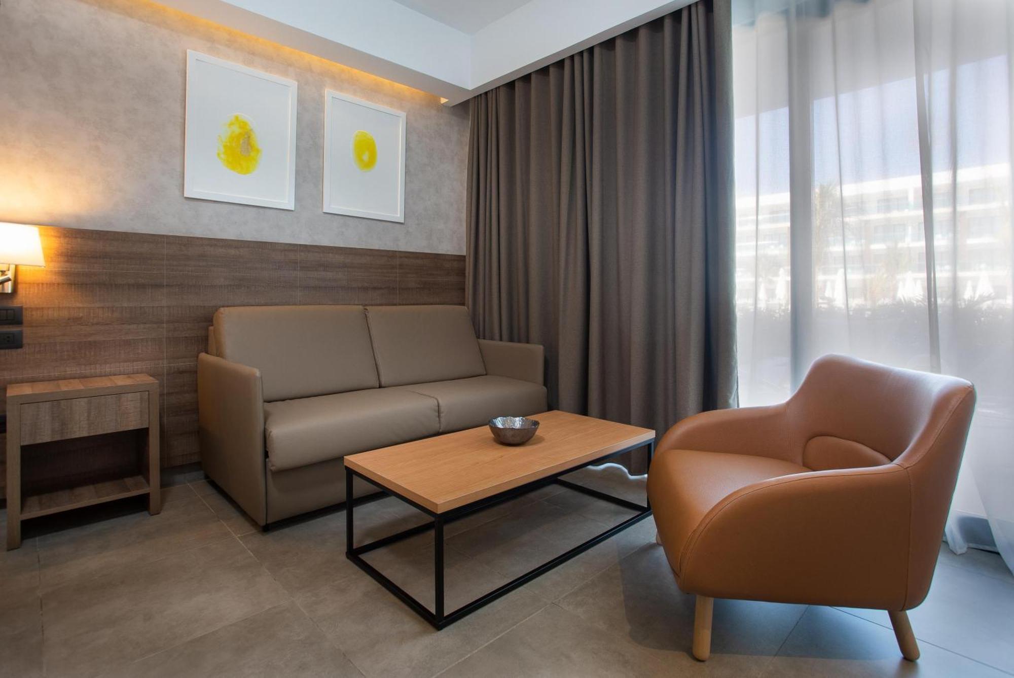 Serenade Beach&spa Resort