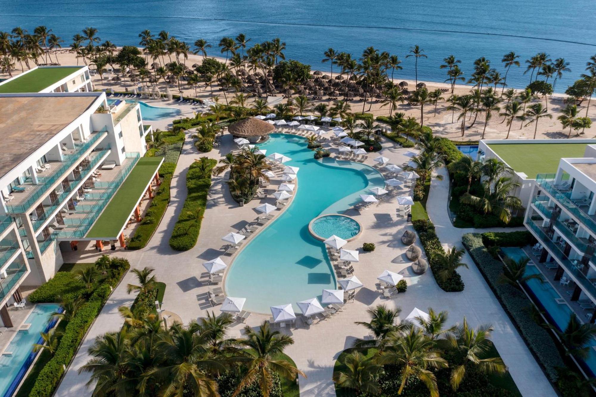 Serenade Beach&spa Resort 5*