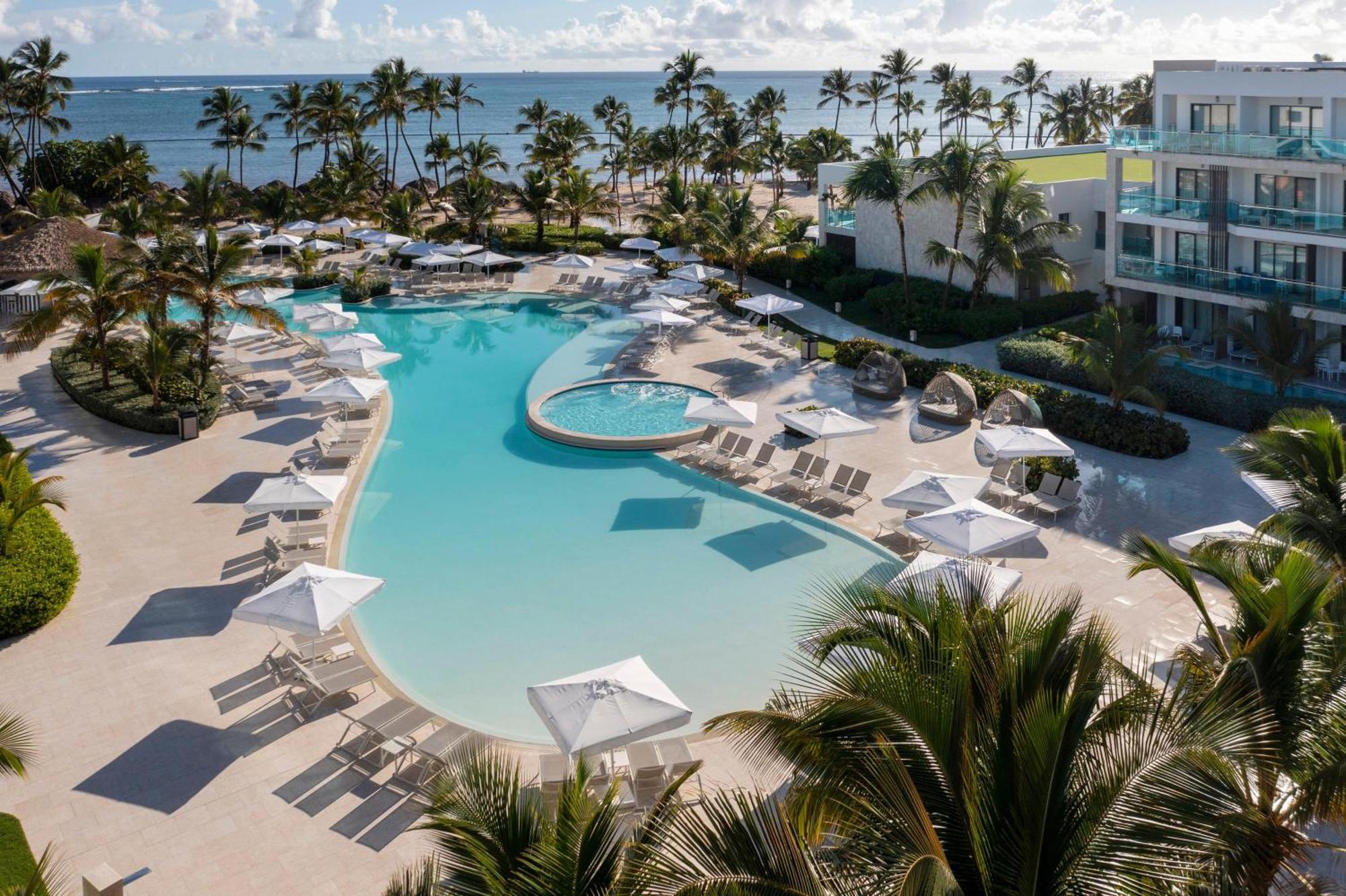 Serenade Beach&spa Resort 5*